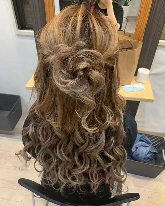 ヘアアレンジ 花ビラ